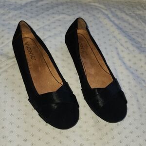 Vionic Maria Black Suede Ballet Flat Criss-cross Satin Strap Size 6.5
